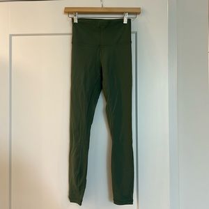 Lululemon Wunder Train HR Leggings 25”